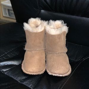 Bear Paw Infant Medium 6-12 months